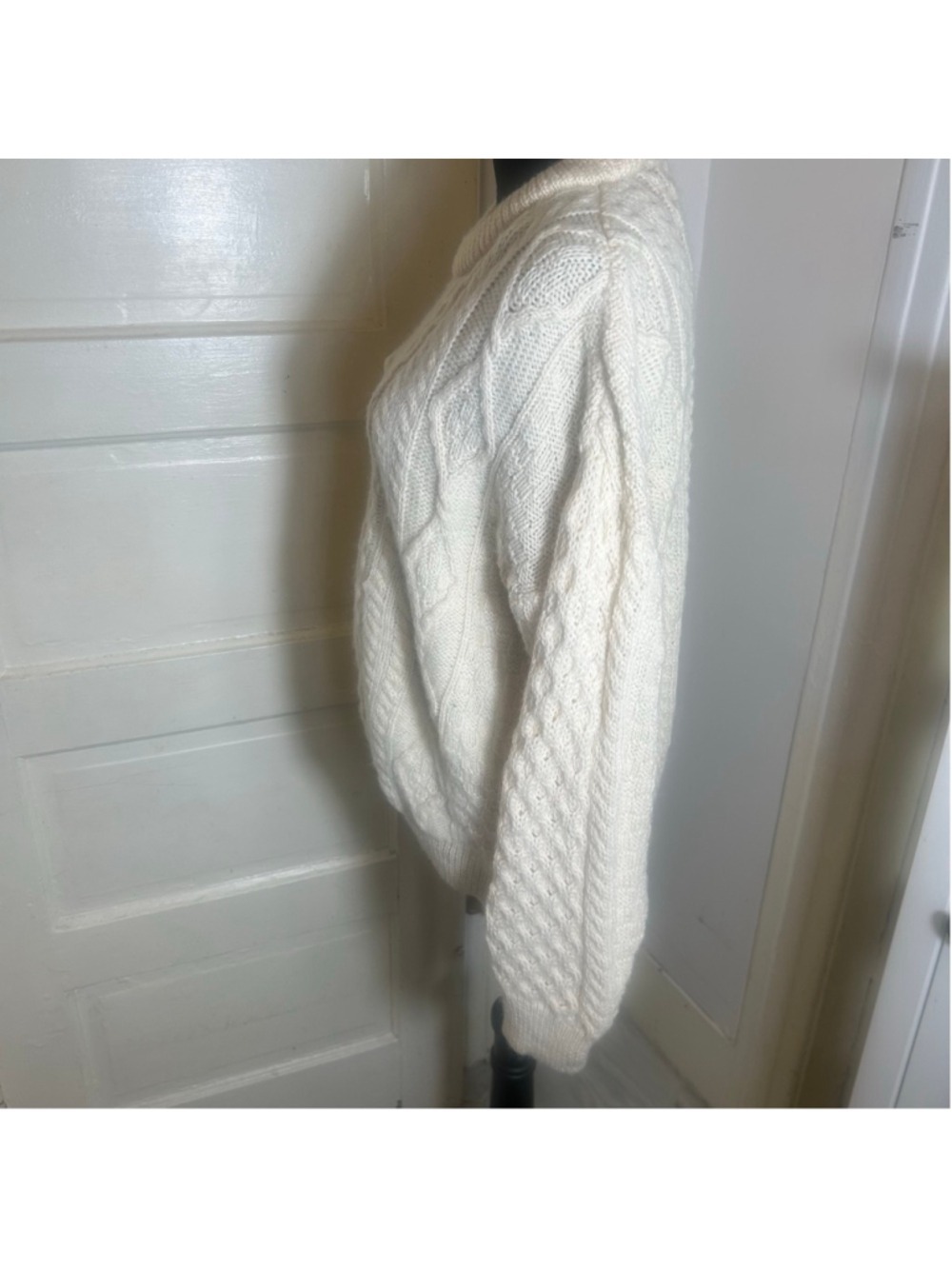 Men's Aran Crafts Cream Wool Crew Neck Fisherman Jumper Cable Knit Sweater L - Picture 4 of 8